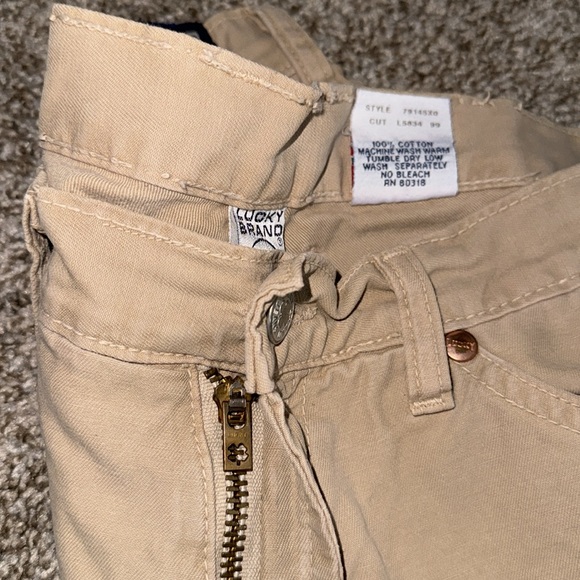 Lucky Brand Tan Shorts - Picture 9 of 10